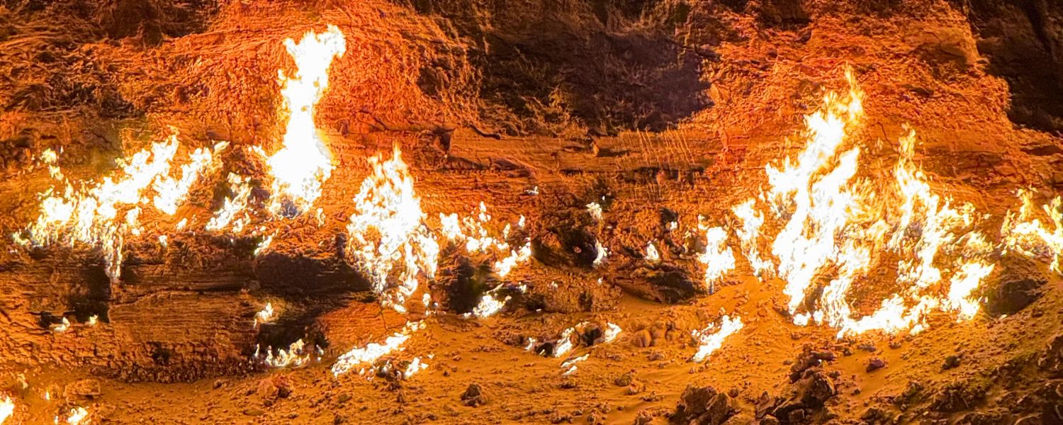 Expedición a Turkmenistan - Viaje en grupo reducido - Cráter de Darvaza