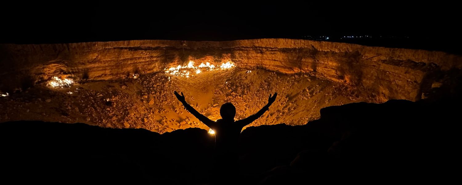 Viaje a Turkmenistán, Expedición en grupo. la puerta del infierno